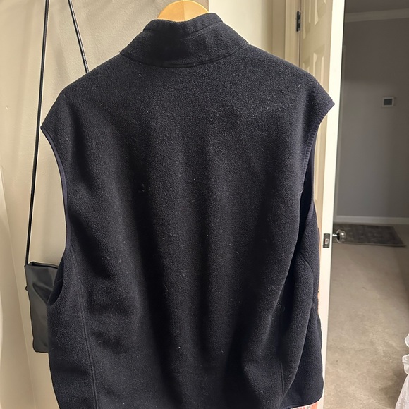 Patagonia Synchilla Men's Black Vest - Picture 6 of 6